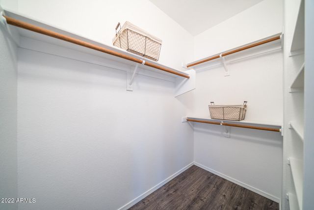 3649 S LOBACK Lane, Gilbert, AZ 85297