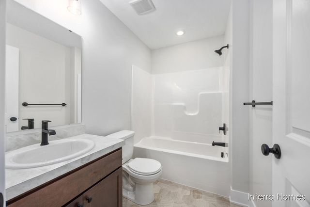 982 Scioto Drive NW 3, Comstock Park, MI 49321