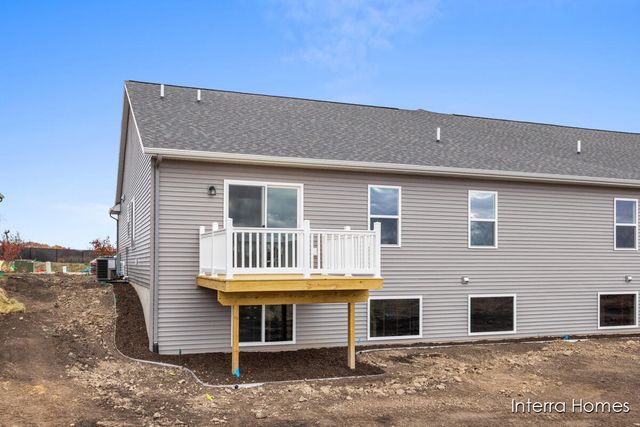 982 Scioto Drive NW 3, Comstock Park, MI 49321