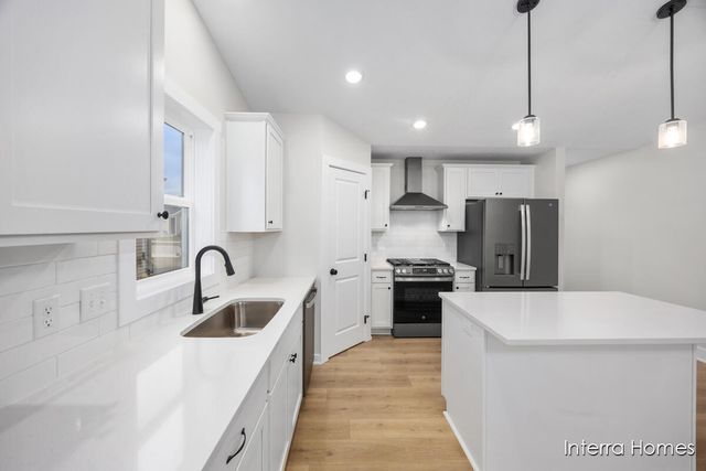 982 Scioto Drive NW 3, Comstock Park, MI 49321