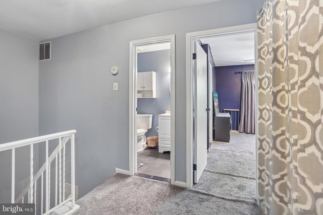 2 CRESTWICK CT, Medford, NJ 08055