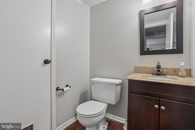 2 CRESTWICK CT, Medford, NJ 08055