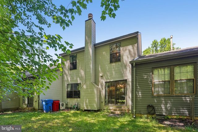 2 CRESTWICK CT, Medford, NJ 08055