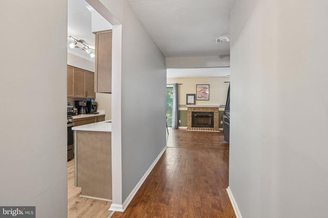 2 CRESTWICK CT, Medford, NJ 08055