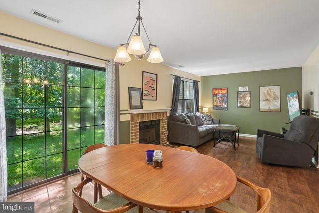 2 CRESTWICK CT, Medford, NJ 08055
