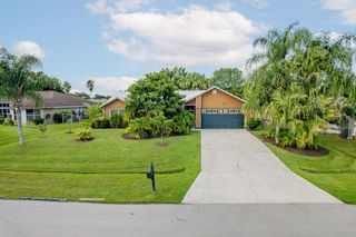 2951 SE Bella Road, Port St Lucie, FL 34984