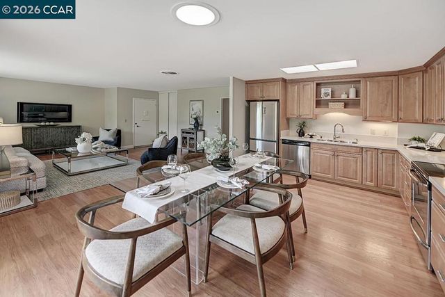 2181 Ptarmigan Dr 2, Walnut Creek, CA 94595