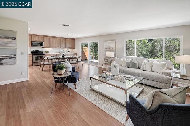 2181 Ptarmigan Dr 2, Walnut Creek, CA 94595