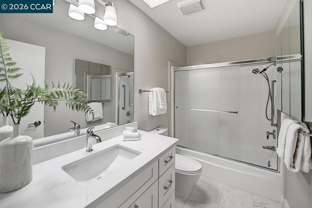 2181 Ptarmigan Dr 2, Walnut Creek, CA 94595