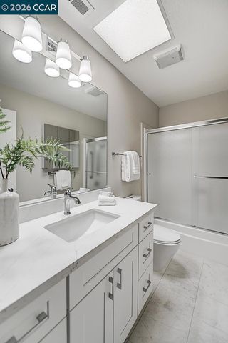 2181 Ptarmigan Dr 2, Walnut Creek, CA 94595