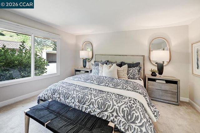 2181 Ptarmigan Dr 2, Walnut Creek, CA 94595