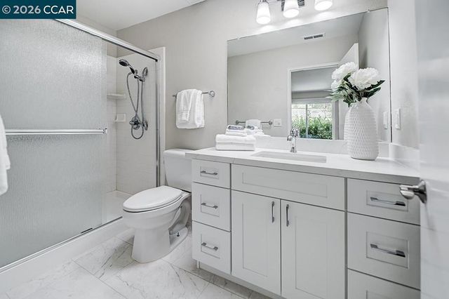 2181 Ptarmigan Dr 2, Walnut Creek, CA 94595