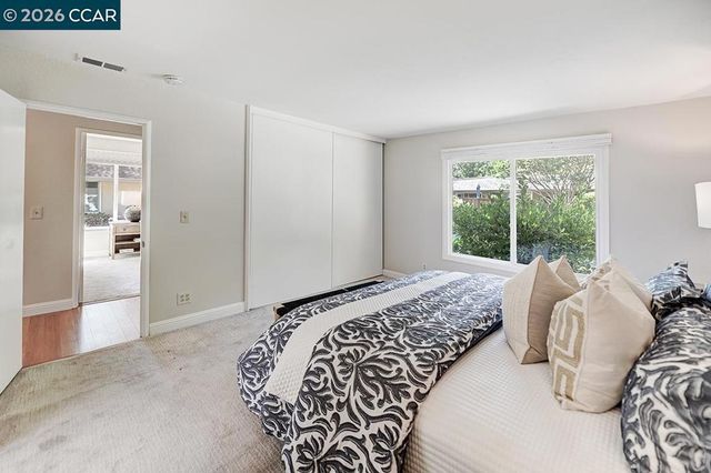 2181 Ptarmigan Dr 2, Walnut Creek, CA 94595