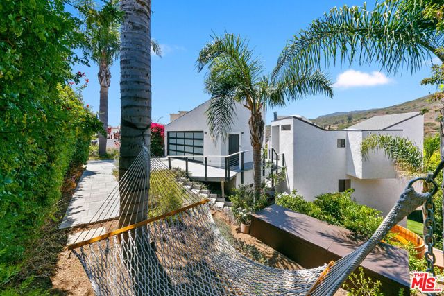 2919 Valmere Drive, Malibu, CA 90265
