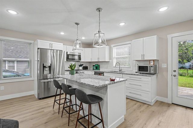 1003 Ducey Avenue, Muskegon, MI 49442