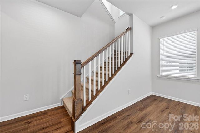 8426 Discovery Lane, Charlotte, NC 28216