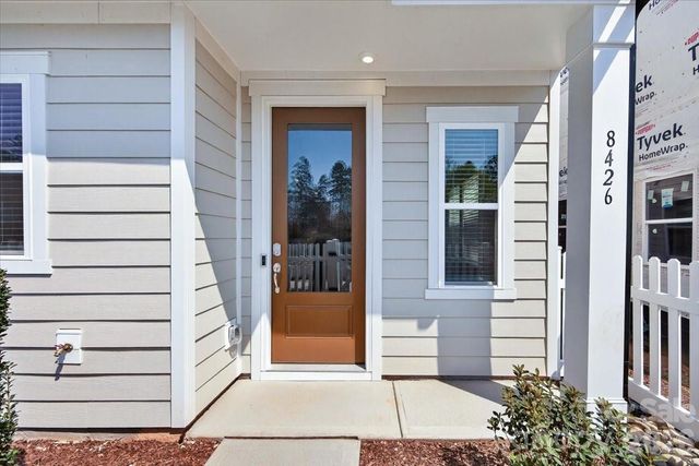 8426 Discovery Lane, Charlotte, NC 28216