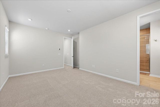 8426 Discovery Lane, Charlotte, NC 28216