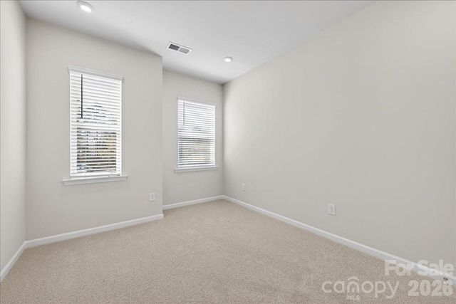 8426 Discovery Lane, Charlotte, NC 28216