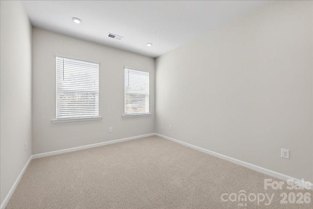 8426 Discovery Lane, Charlotte, NC 28216