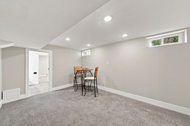 4100 Vera Cruz Avenue N, Robbinsdale, MN 55422