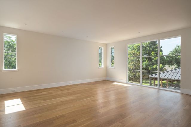 11444 Parkchester Drive, Dallas, TX 75230