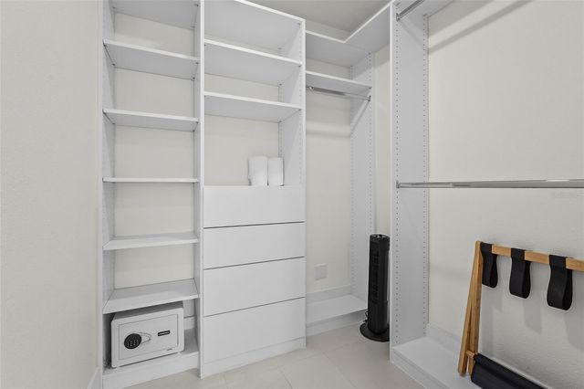 519 LOQUAT DRIVE, Anna Maria, FL 34216