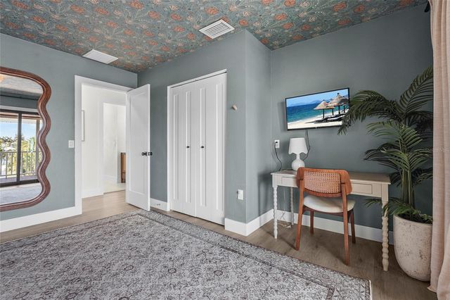 519 LOQUAT DRIVE, Anna Maria, FL 34216