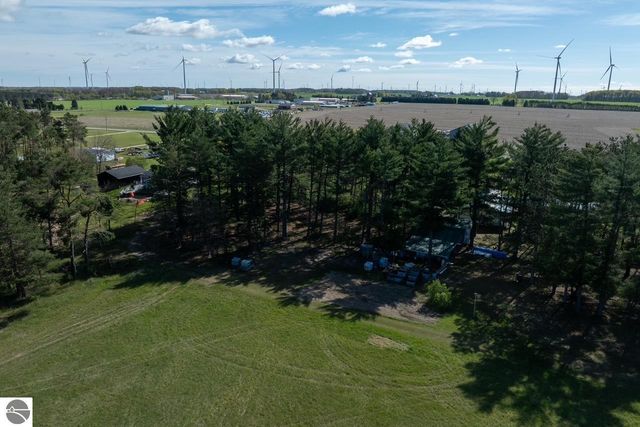 2659 N Johnson Road, Weidman, MI 48893