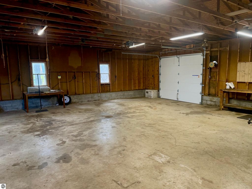 Image 23 of property listing at 2659 N Johnson Road, Weidman, MI 48893