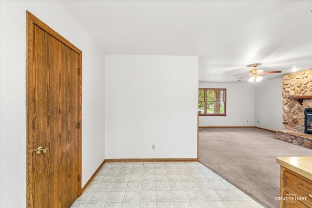 1006 Nancy Road, Lake Holiday, IL 60548