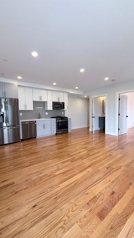 97 Condor Street 5, Boston, MA 02128