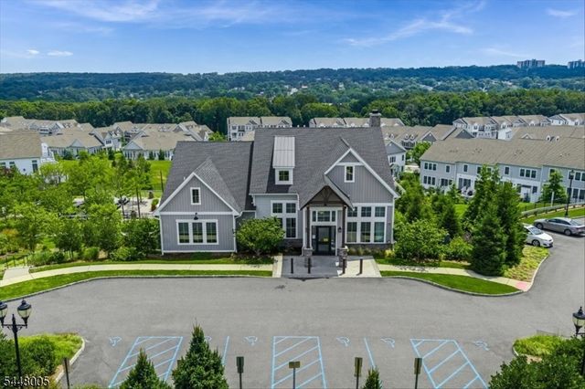 20 Juniper Ct, Cedar Grove Twp., NJ 07009