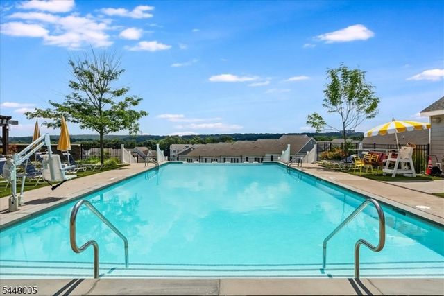 20 Juniper Ct, Cedar Grove Twp., NJ 07009