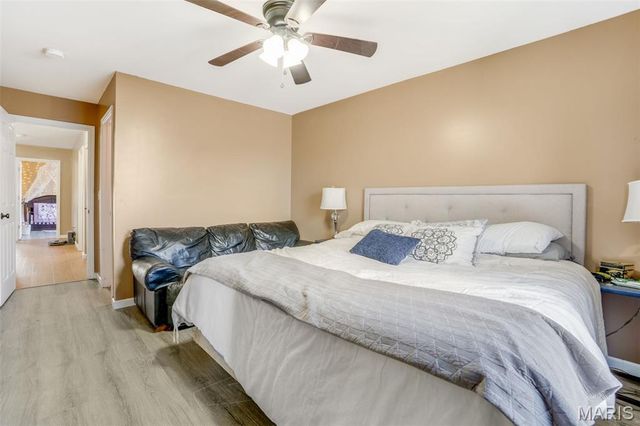 2708 Ambridge Drive, Belleville, IL 62221