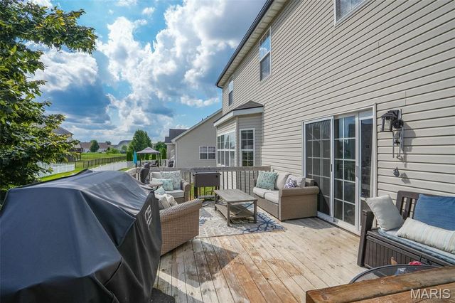 2708 Ambridge Drive, Belleville, IL 62221
