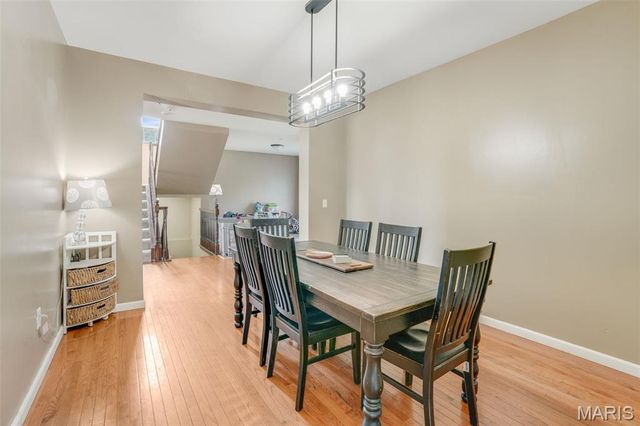 2708 Ambridge Drive, Belleville, IL 62221