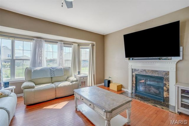 2708 Ambridge Drive, Belleville, IL 62221
