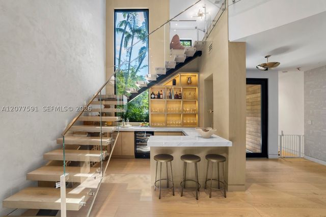 4442 Prairie Ave, Miami Beach, FL 33140