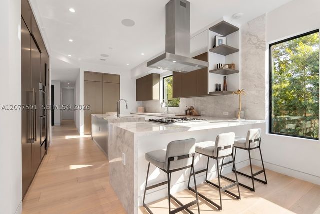 4442 Prairie Ave, Miami Beach, FL 33140