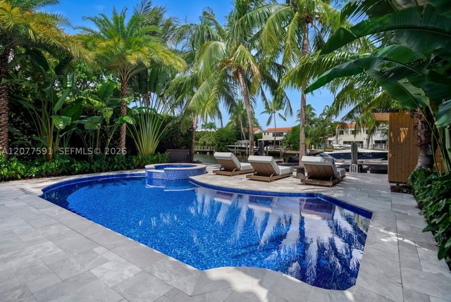 4442 Prairie Ave, Miami Beach, FL 33140