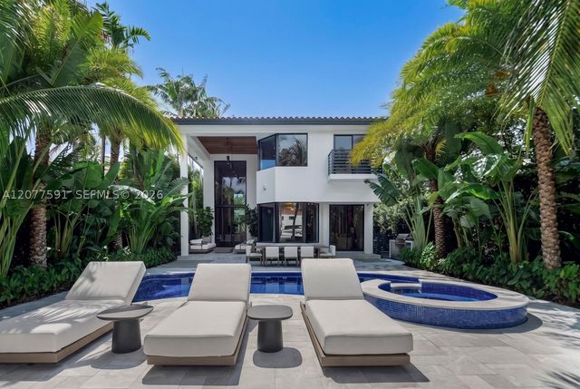 4442 Prairie Ave, Miami Beach, FL 33140