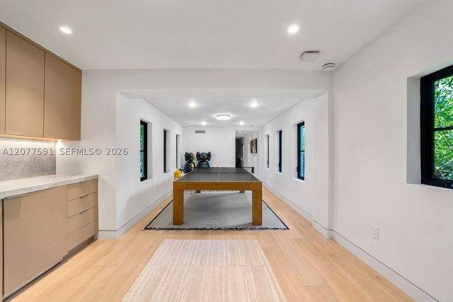 4442 Prairie Ave, Miami Beach, FL 33140