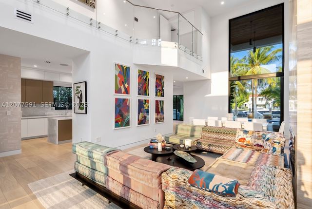 4442 Prairie Ave, Miami Beach, FL 33140