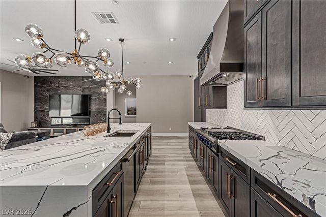 2669 Pioneer Estates Court, Las Vegas, NV 89117