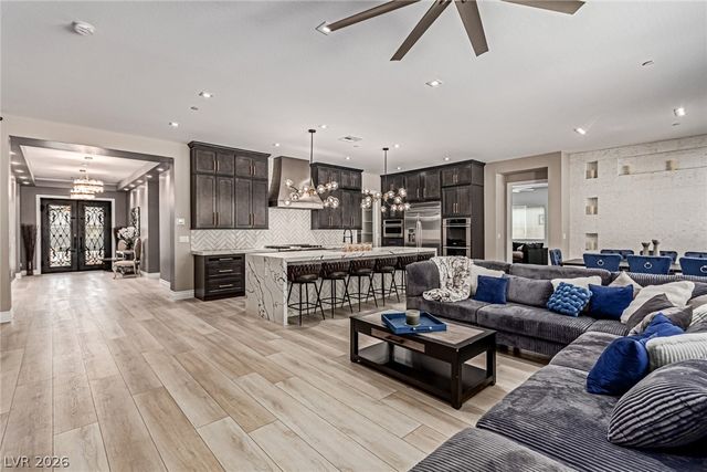 2669 Pioneer Estates Court, Las Vegas, NV 89117