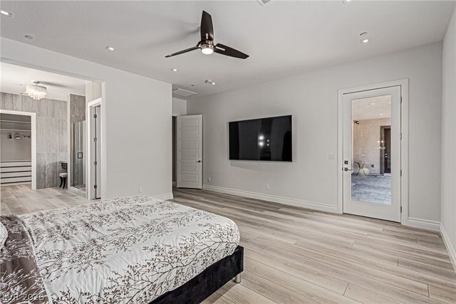 2669 Pioneer Estates Court, Las Vegas, NV 89117