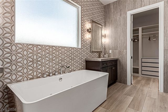 2669 Pioneer Estates Court, Las Vegas, NV 89117