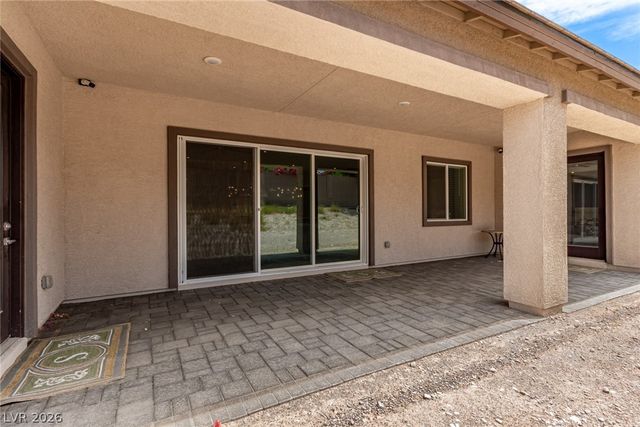 2669 Pioneer Estates Court, Las Vegas, NV 89117