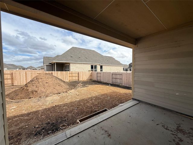 2509 Walking Y RD, Georgetown, TX 78633